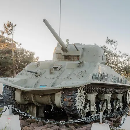 Апартаменты La Voile De Nacre Appt 50 M Bernieres-sur-Mer